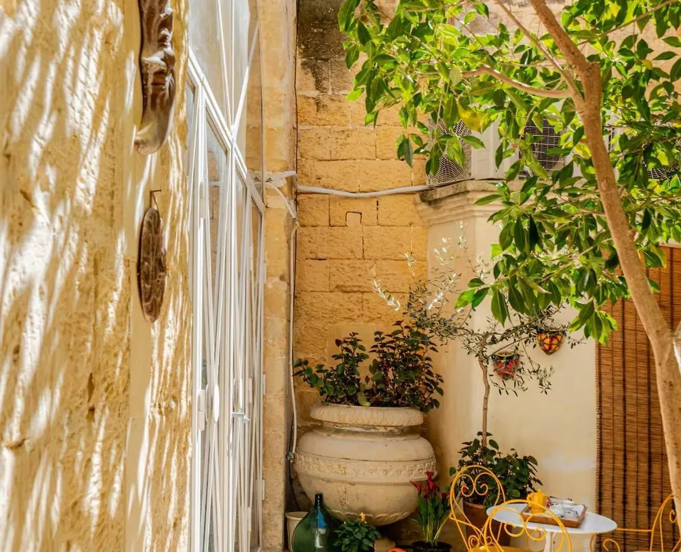 B&B Corte Dei Memoli Di Margiotta Giuseppina Lecce