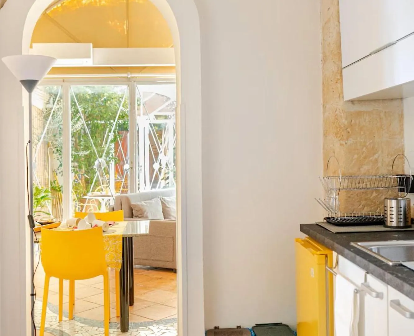 B&B Corte Dei Memoli Di Margiotta Giuseppina Lecce 3*,  Italy