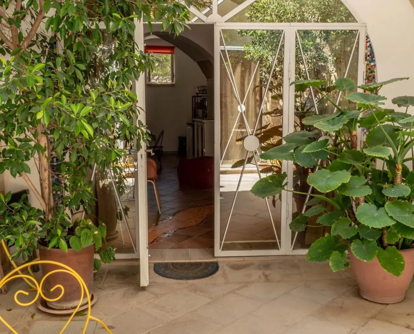 B&B Corte Dei Memoli Di Margiotta Giuseppina Lecce 3*,  Italy