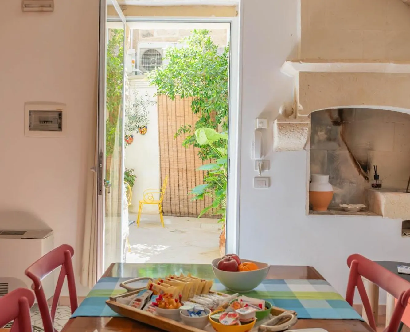 B&B Corte Dei Memoli Di Margiotta Giuseppina Lecce