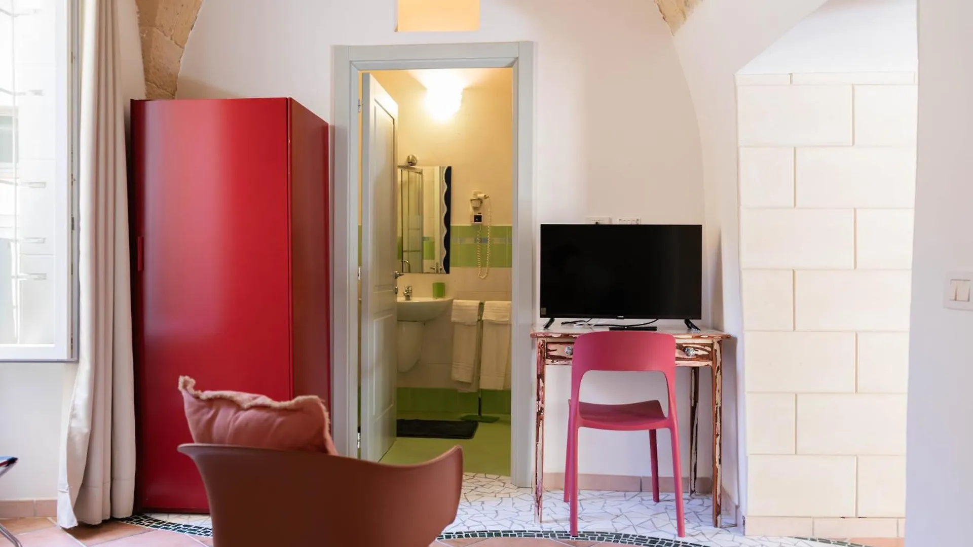 B&B Corte Dei Memoli Di Margiotta Giuseppina Lecce Bed & Breakfast